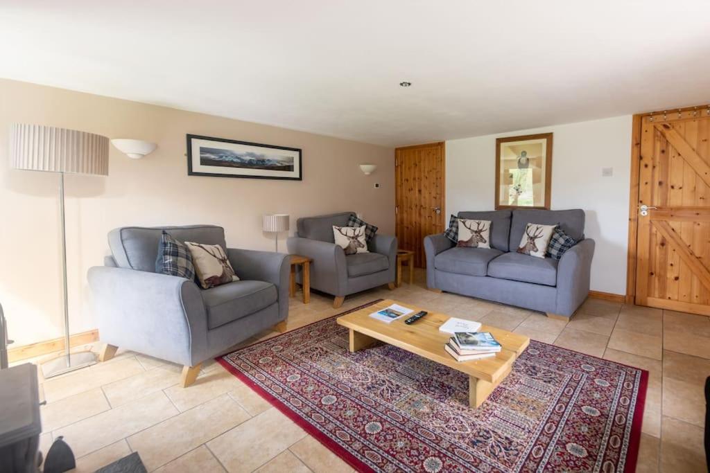 Cosy & Rustic Retreat - Woodland Cottage. Nairn Exteriér fotografie